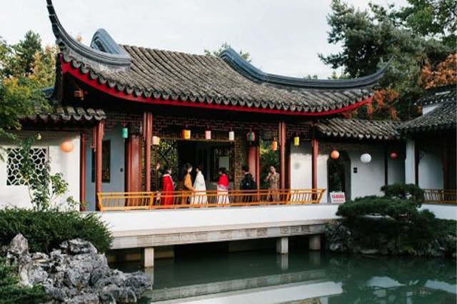 Dr. Sun Yat-Sen Classical Chinese Garden: A Tranquil Oasis in the Heart of Vancouver