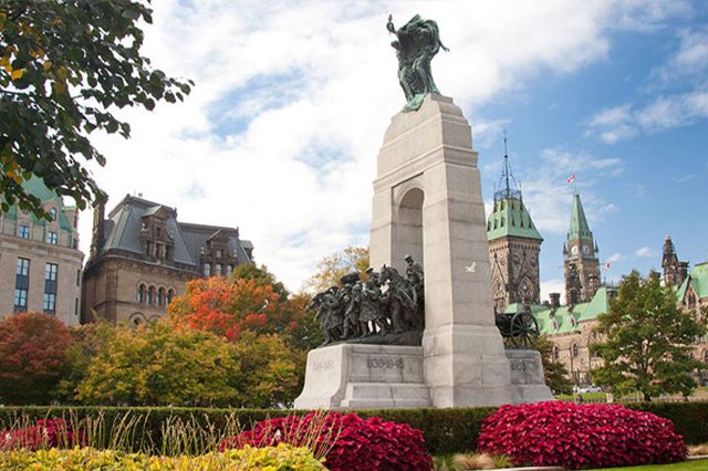 National War Memorial: A Tribute to Canada’s Fallen Soldiers