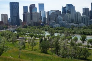 Prince's Island Park: Calgary’s Scenic Urban Oasis