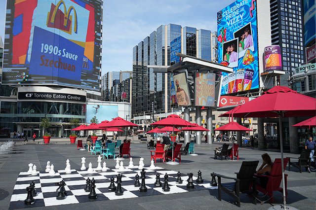 Yonge-Dundas Square